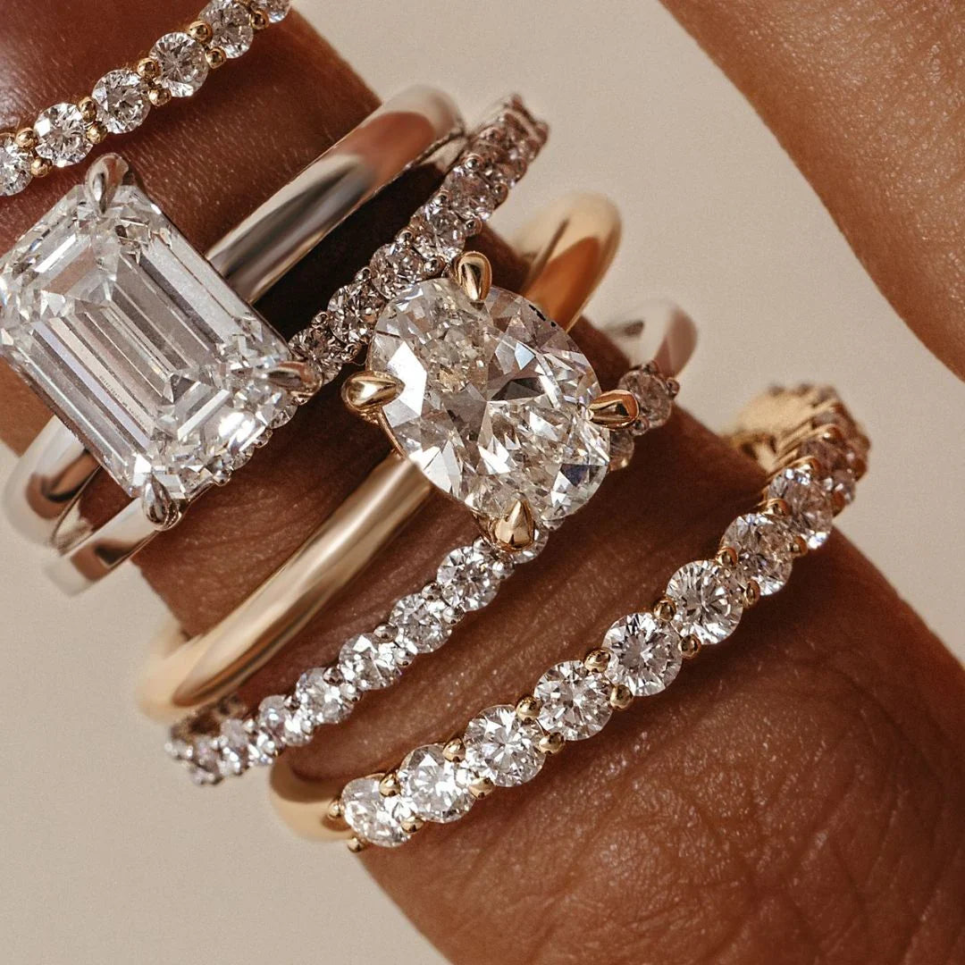 Ava Lab-Grown Diamond Oval Engagement Ring