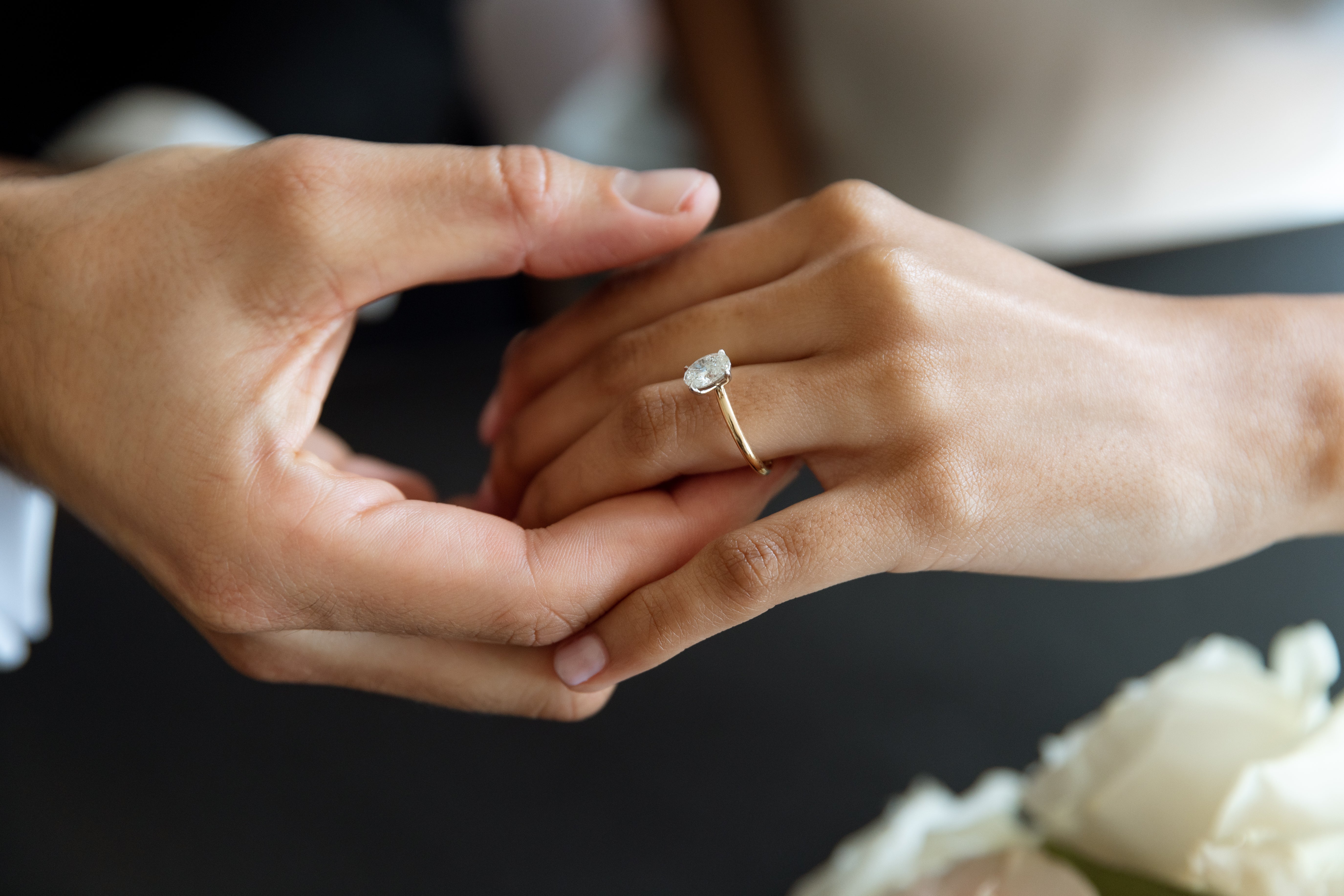 4 Expert Tips In Choosing The Perfect Engagement Ring