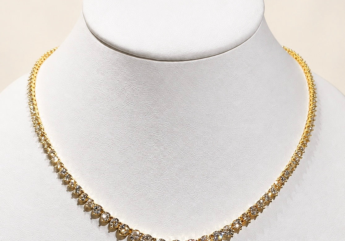Futurae Diamonds | Graduated Tennis Necklace