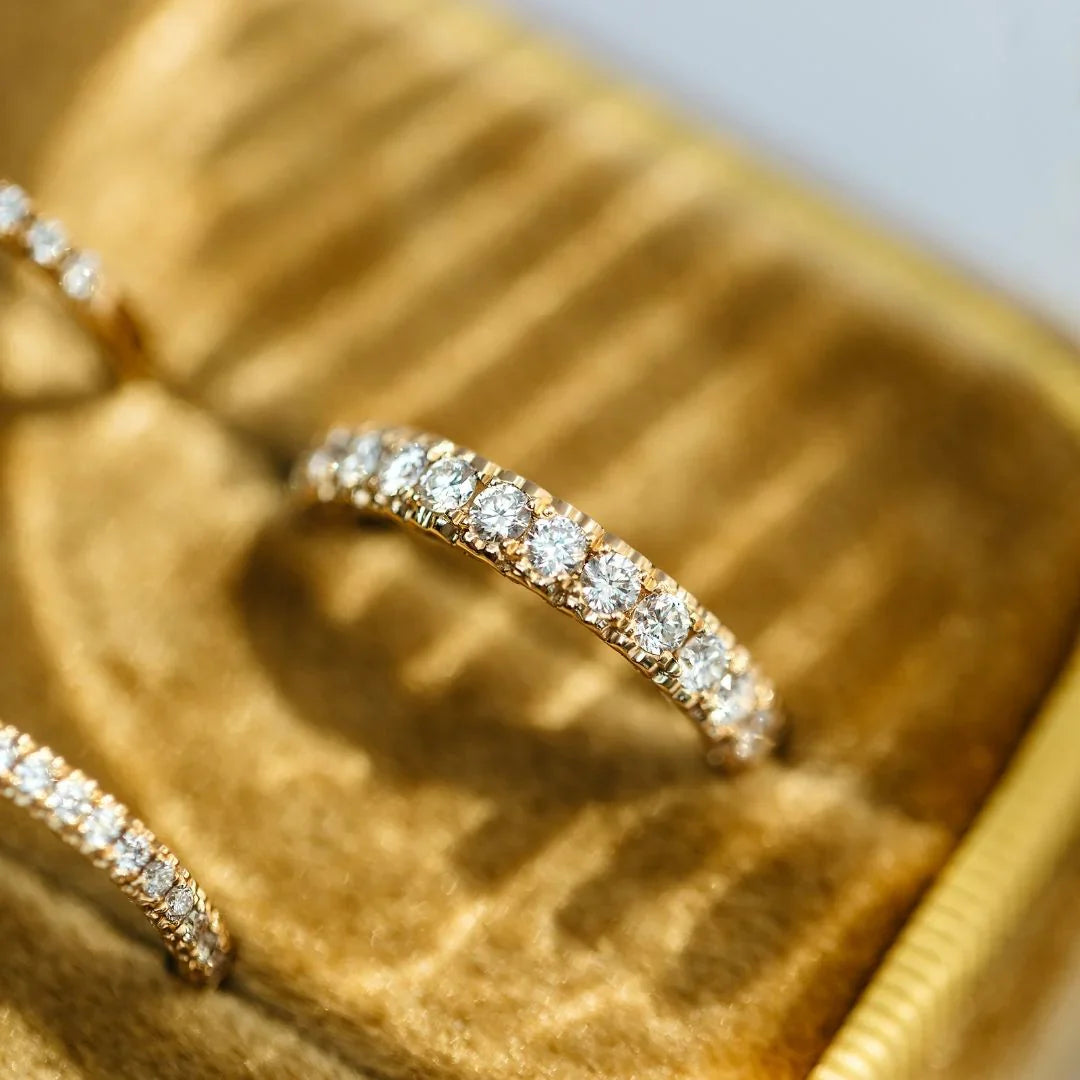 Amare Lab-Grown Diamond Wedding Band