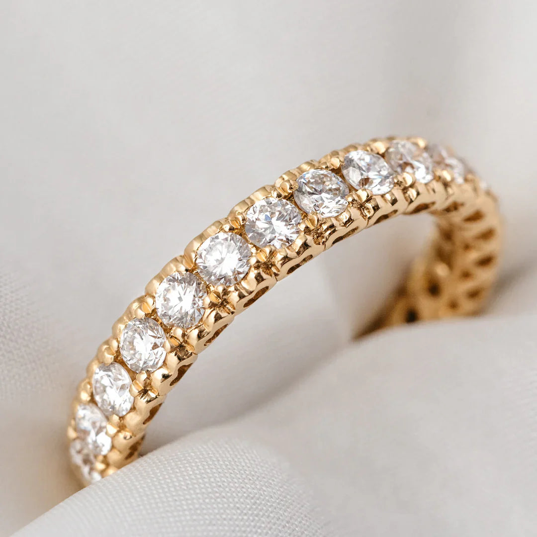 Amare Lab-Grown Diamond Wedding Band