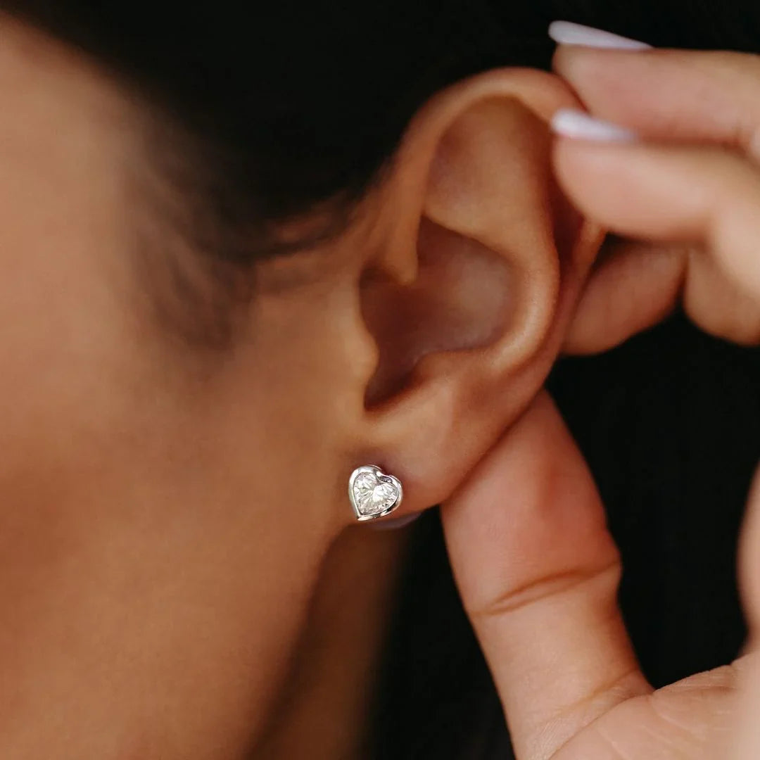 Dante Lab-Grown Diamond Heart Studs